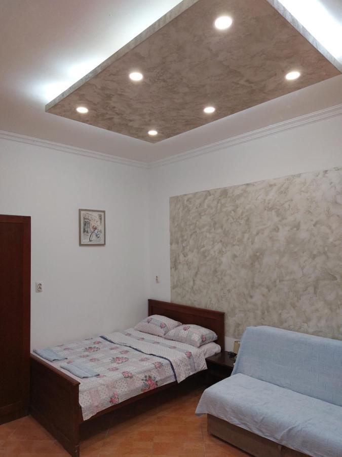 Apartments Mira Tivat Zewnętrze zdjęcie